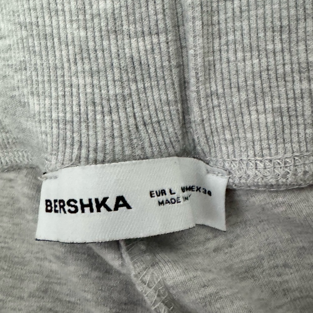 Bershka Light Gray Ribbed Top - Picture 2 of 2
